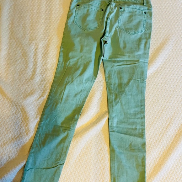 Mint green skinny Vince Camuto Jean - Picture 5 of 9